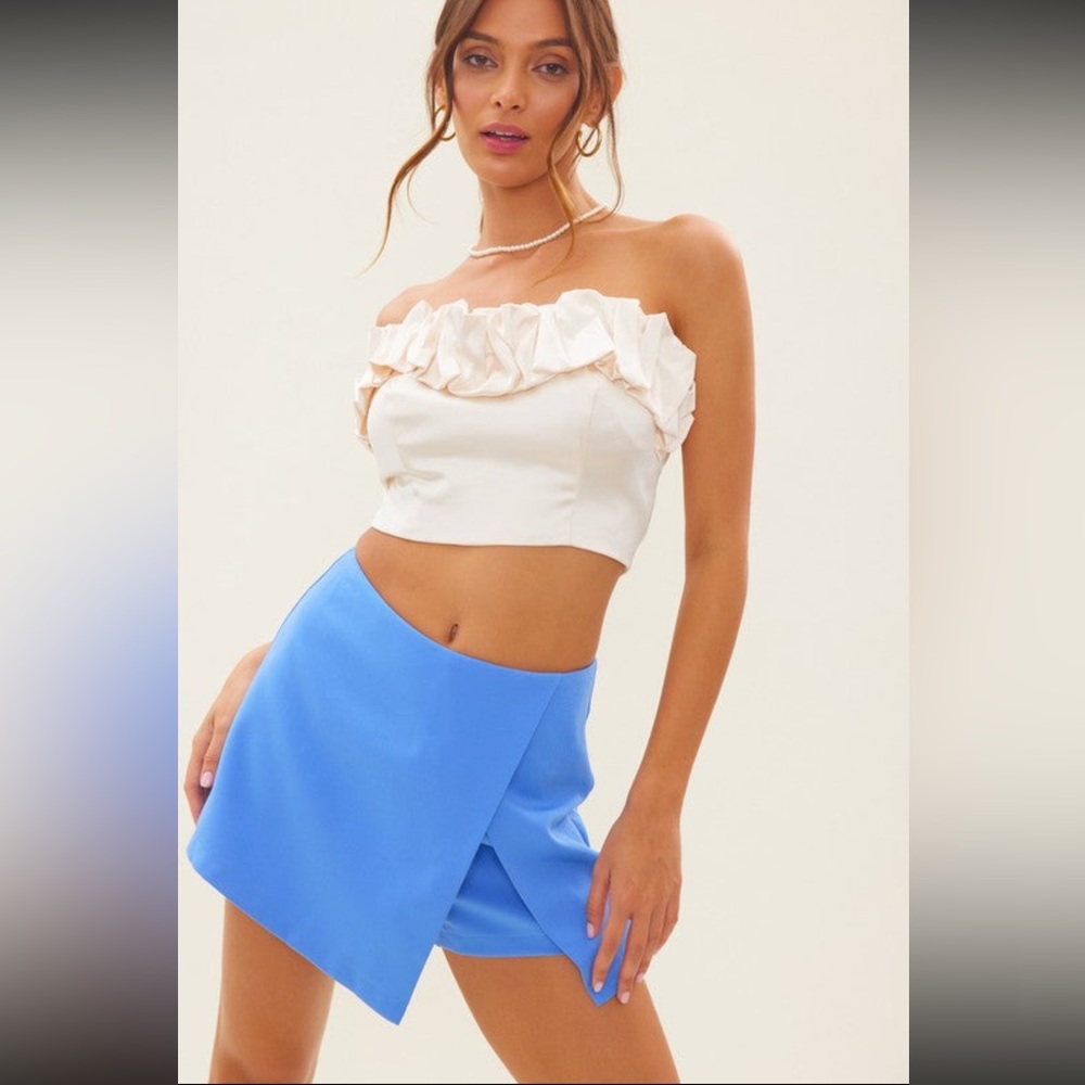 NWT Satin crop top